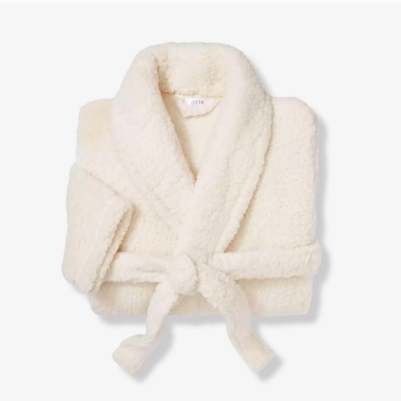 Ulta Beauty Other - ULTA Sherpa Plush Fluffy Robe Sz 1X / 2X Cream Cozy Super Soft Gift Idea
